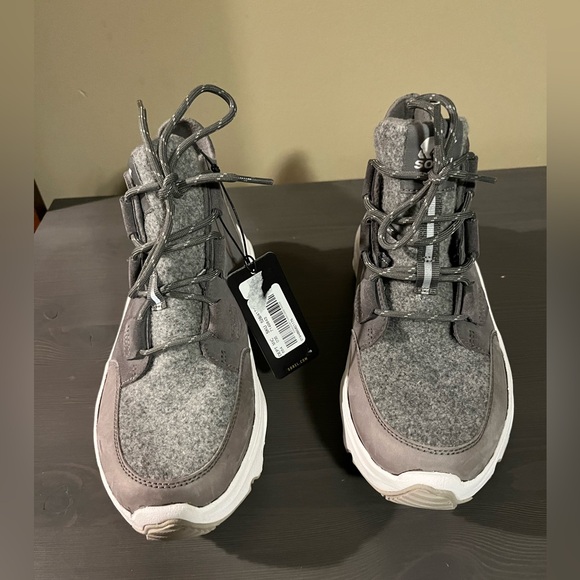 Sorel Kinetic Breakthru Caribou Sneaker Boots NEW - Picture 4 of 8